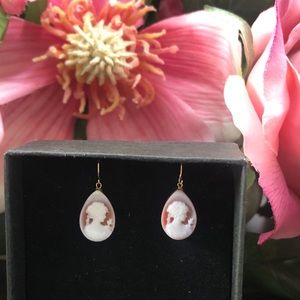 18K Japan Gold Cameo Earrings